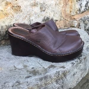 Born platform clogs